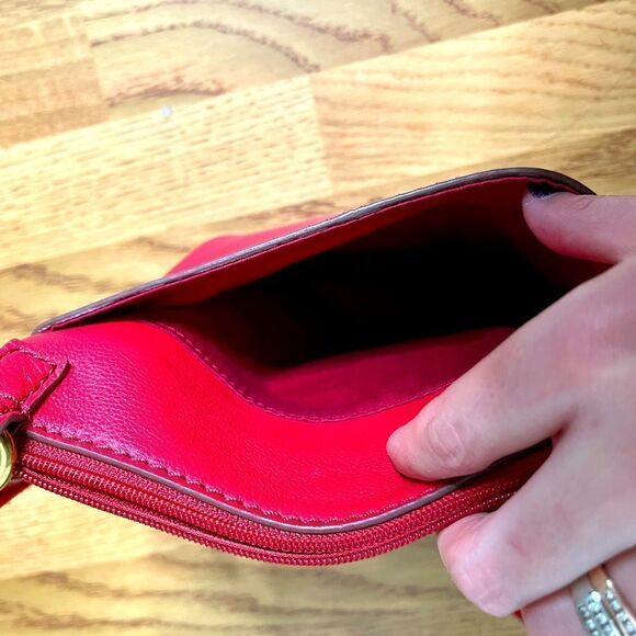 NWOT Beautiful Fossil Crossbody Bag - Picture 12 of 16